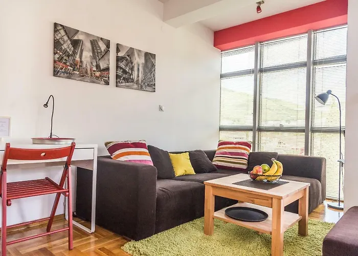 Apartments J & M